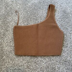 Babaton Asymmetric Ribbed Crop Tank in Chestnut